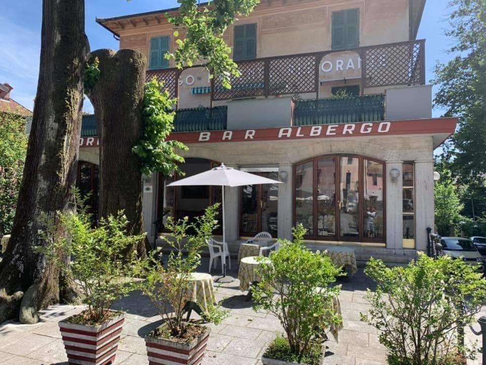 Albergo Magenta Casella  Buitenkant foto