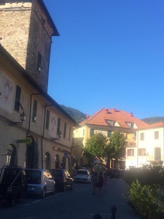Albergo Magenta Casella  Buitenkant foto